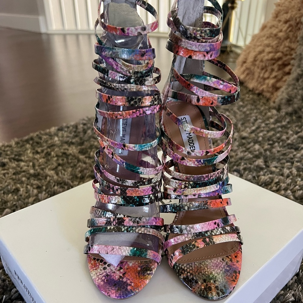Steve Madden Drexton strappy heels
